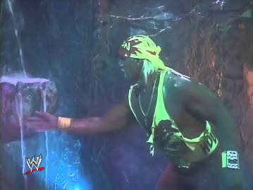 WCW_Hulk_Hogan_Dungeon_of_Doom
