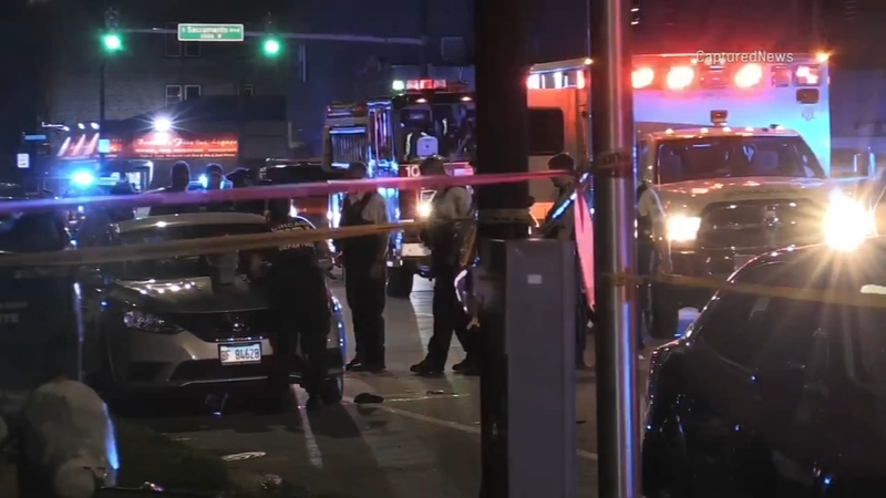 Chicago_Shooting_Response-police-ambulance-abc7